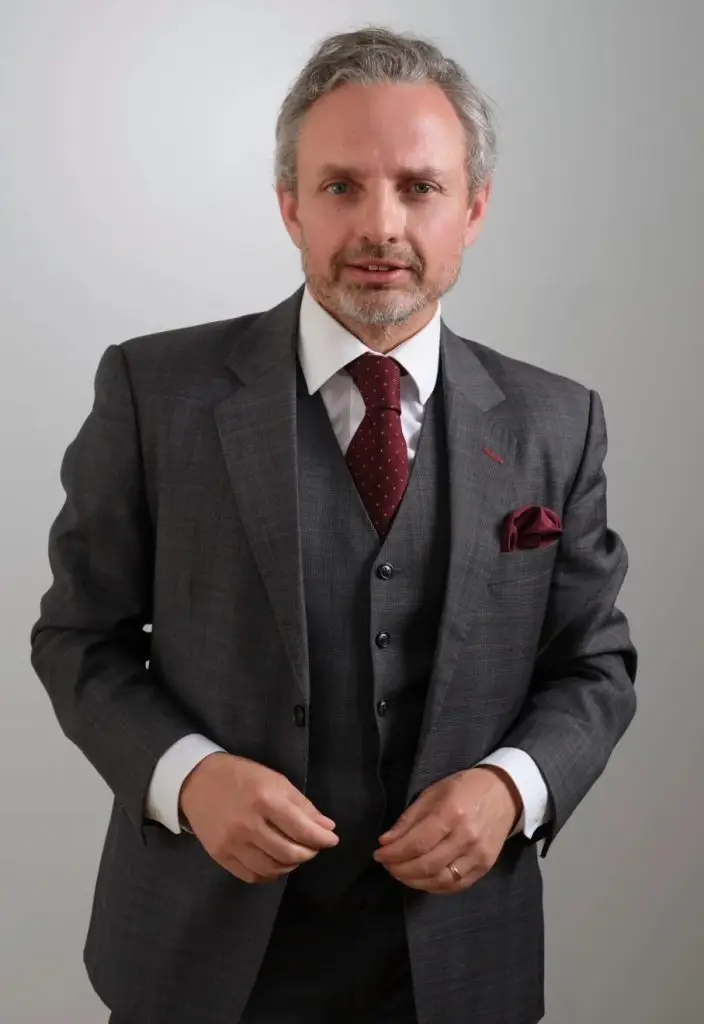 Dr. Bernhard Girsch, LL.M.